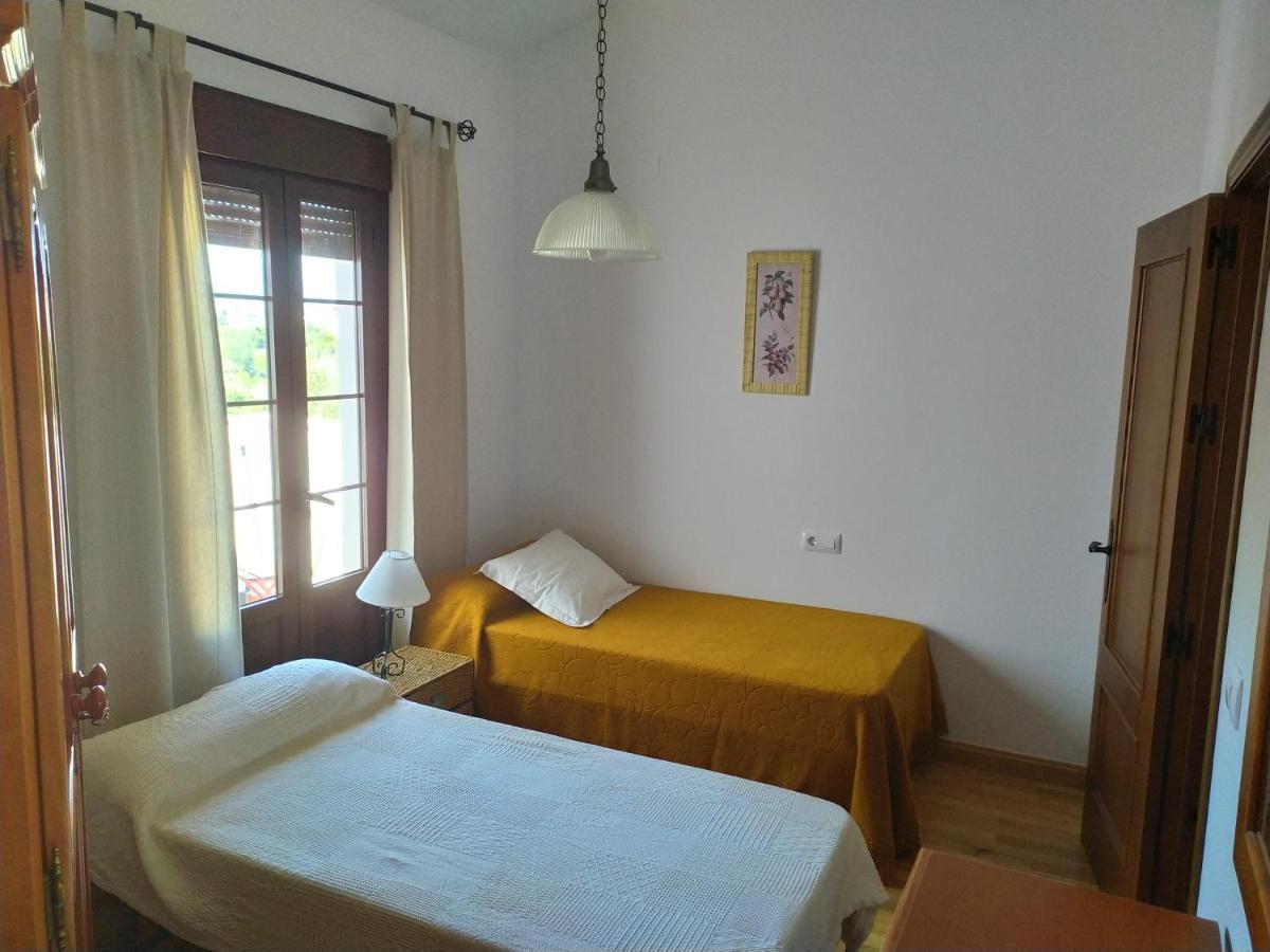 Vivienda Majaceite Apartment El Bosque Bagian luar foto